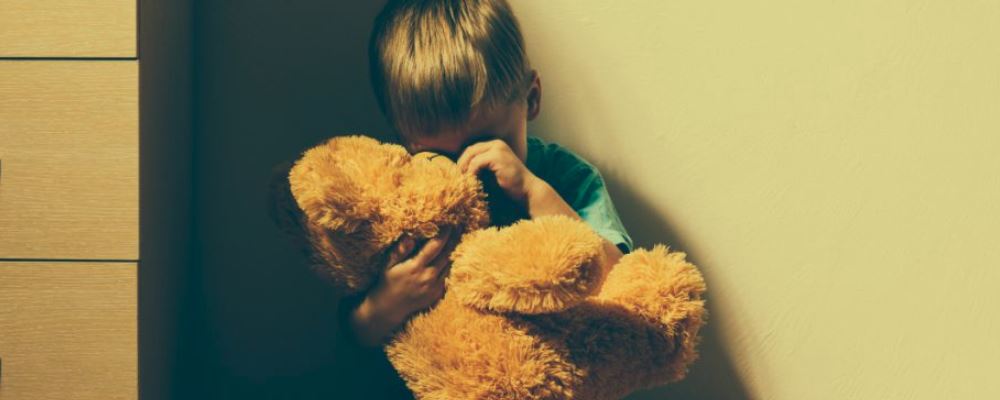 怎样帮孩子发泄坏情绪 帮助孩子发泄坏情绪的方法 如何发泄坏情绪