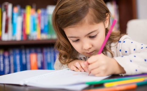 怎样提高宝宝的自信心 如何提高孩子的自信心 怎样提高孩子的自信心